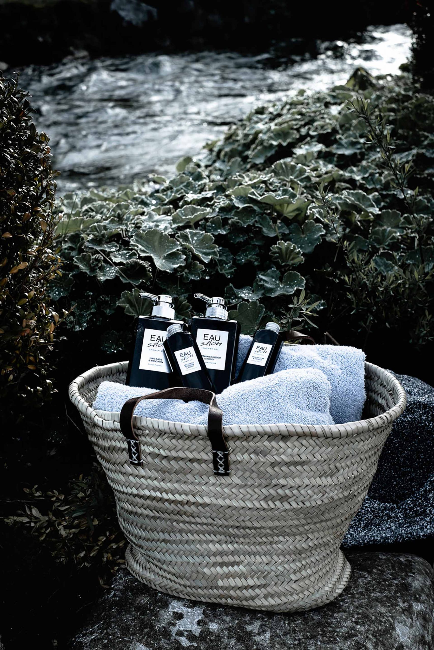 EAU+Salon+Shower+Gel+-+FujiFilmXT3+-+Yes!+Please+Enjoy-34